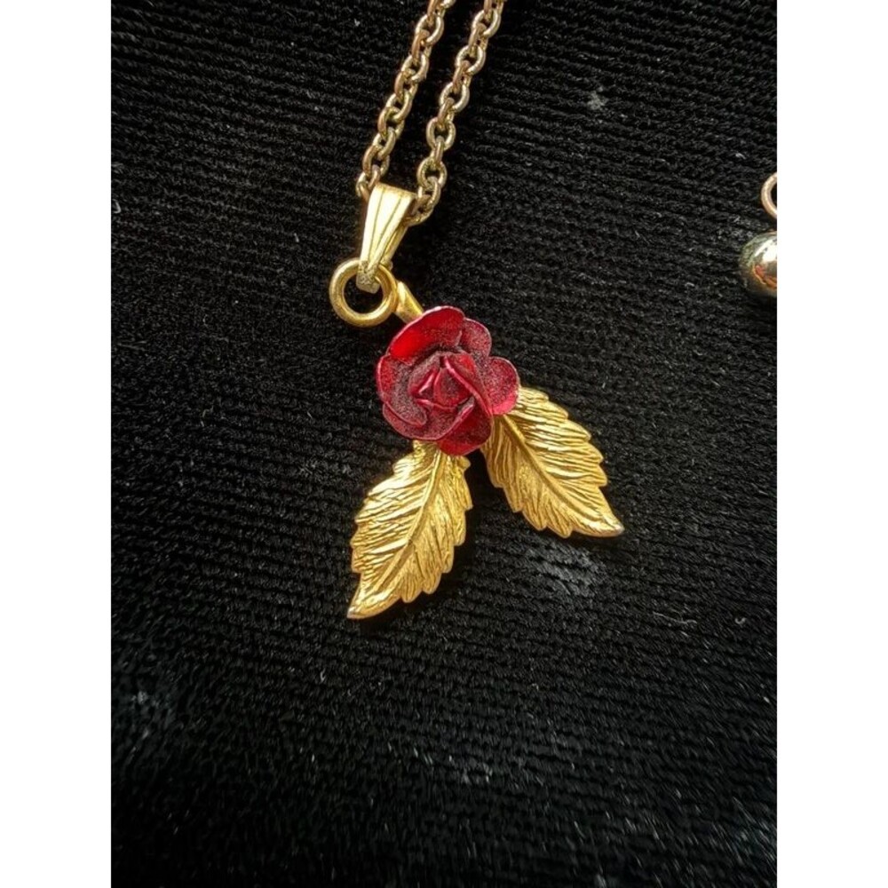 Gold-Tone Red Rose Pendant Necklace, Floral, 15"